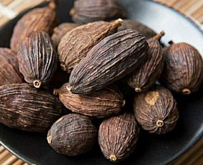 Black Cardamom Parfümöl - Für weitere Informationen anklicken
